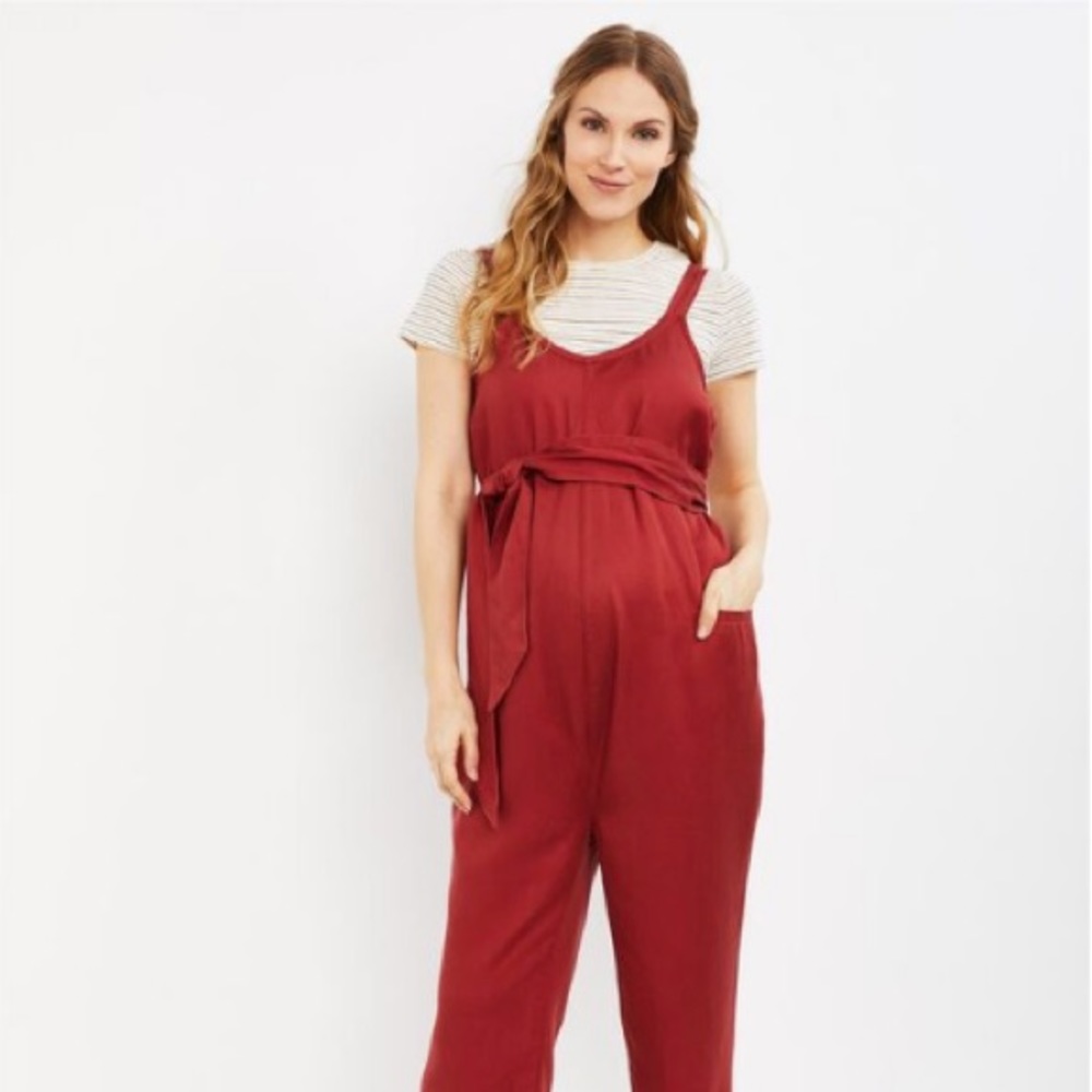 A Pea in the Pod Tie-Front Maternity Overall
